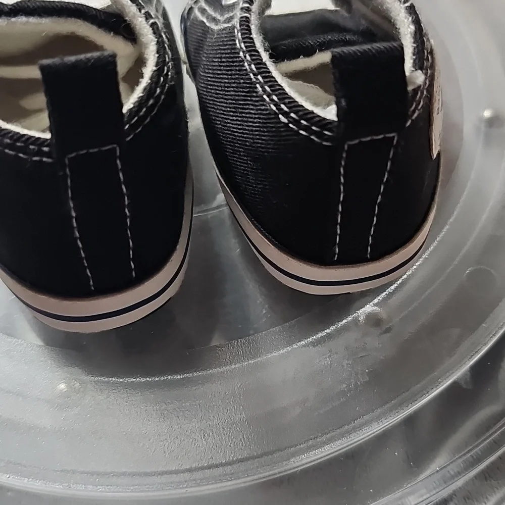 I Baby Black and White Sneakers - Picture 4 of 7